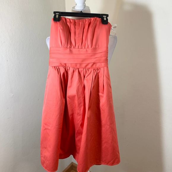 David's Bridal Dress Pink Strapless Bridesmaid Cotton Sateen Ruched size 2 - Picture 3 of 7